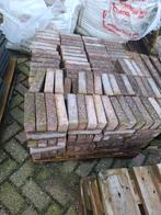 Pallet met ruim 400 waaltjes gratis, Ophalen of Verzenden, Zo goed als nieuw, Beton, Klinkers