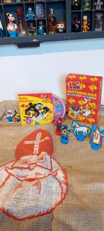 Sinterklaas en  Piet decoratie set 5 beschikbaar voor biedingen