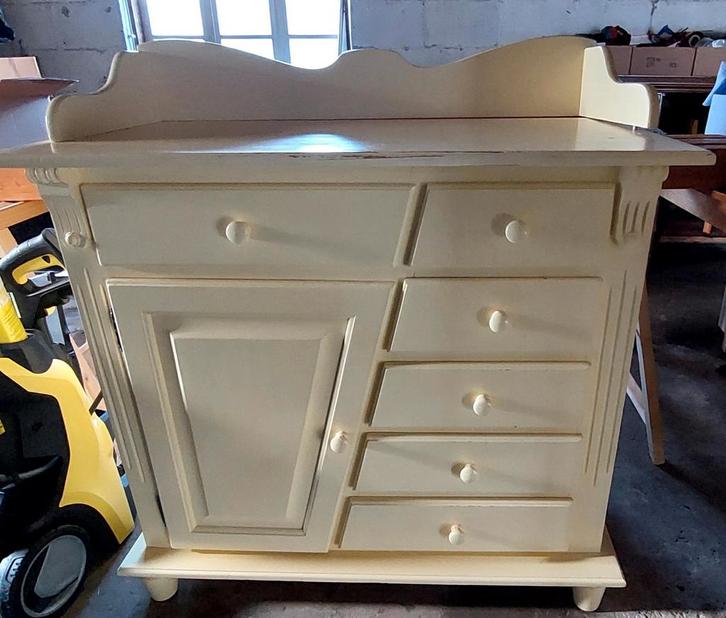 Brocante Franse Commode met Scheve Lijn, Huis en Inrichting, Kasten | Dressoirs, Gebruikt, 50 tot 100 cm, 25 tot 50 cm, Met lade(s)