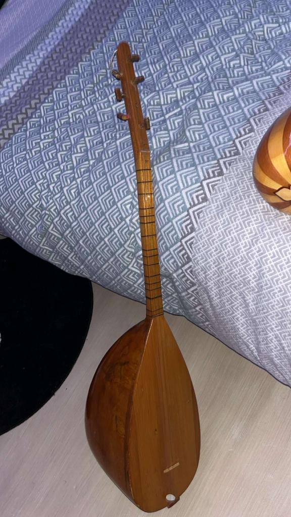 Saz baglama, Muziek en Instrumenten, Instrumenten | Toebehoren, Drums of Percussie, Ophalen of Verzenden