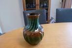 vintage vazen in mooie kleuren en vorm, Huis en Inrichting, Woonaccessoires | Vazen, Gebruikt, Overige kleuren, Aardewerk of Porselein