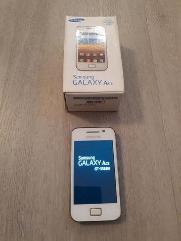 Samsung Galaxy Ace compleet in doos beschikbaar voor biedingen