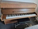 Nette piano - Geyer, Muziek en Instrumenten, Piano's, Ophalen, Gebruikt, Bruin