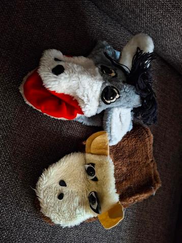 Retro handpoppen 2 stuks jaren 70 beschikbaar voor biedingen