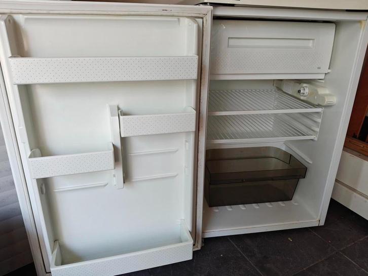 koelkast tafelmodel met vriesvakje - Zanker, Witgoed en Apparatuur, Koelkasten en IJskasten, Gebruikt, Met vriesvak, 100 tot 150 liter
