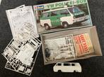Revell 1:25 Volkswagen Politiebusje / VW Polizei-Bus (1984), Revell, Ophalen of Verzenden, Zo goed als nieuw, Groter dan 1:32