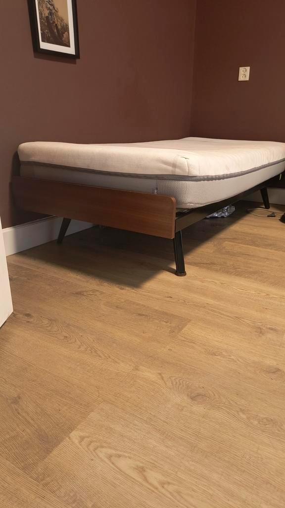 Gratis 1 persoons bed - zelf ophalen, Huis en Inrichting, Slaapkamer | Bedden, Gebruikt, Eenpersoons, 90 cm, Hout, Ophalen of Verzenden