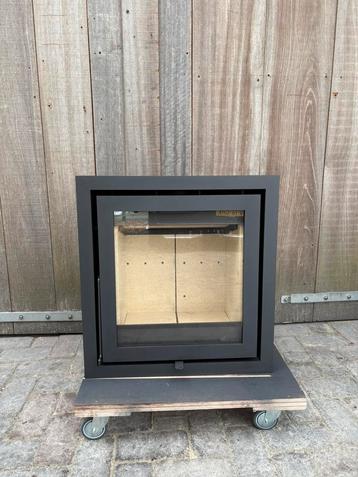 Dik Geurts Instyle 550 houtkachel beschikbaar voor biedingen