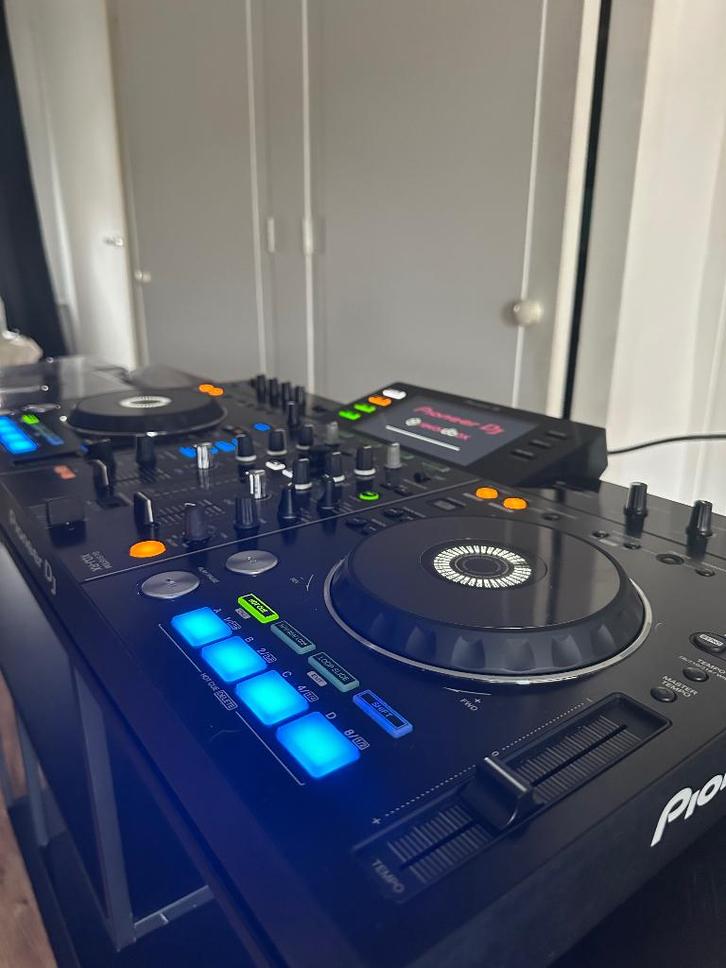 Pioneer XDJ-RX, Muziek en Instrumenten, Dj-sets en Draaitafels, Zo goed als nieuw, Draaitafel, Pioneer, Ophalen
