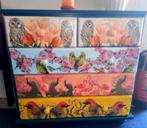 Turquoise grenen ladenkast met vogel decoupage, Ophalen, 100 tot 150 cm, 5 laden of meer, Zo goed als nieuw