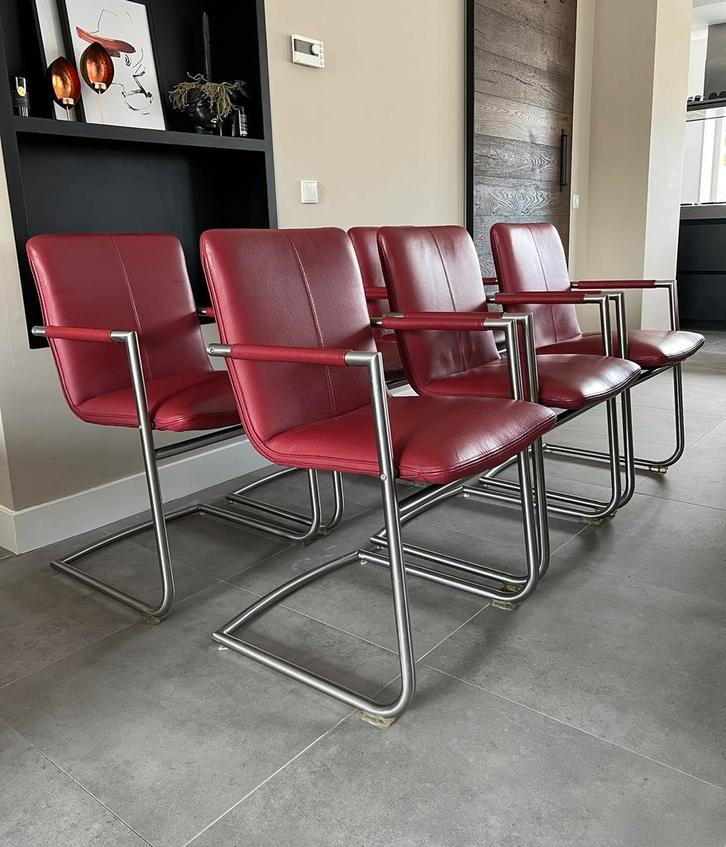 4/6/8/10 rood leder Henders & Hazel design eetkamerstoelen, Huis en Inrichting, Stoelen, Zo goed als nieuw, Vijf, Zes of meer stoelen