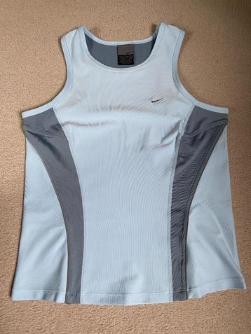 Nike Dri-Fit dames sport / shirt top maat M (maat 38/40) lic