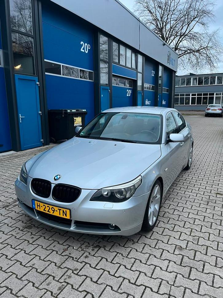 BMW 2003 Grijs, Auto's, BMW, Particulier, Benzine, Sedan, Geïmporteerd, Zilver of Grijs, Ophalen