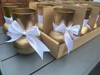 Vaasjes goud met strik, Ophalen of Verzenden, Zo goed als nieuw, Versiering, Geboorte of Huwelijk