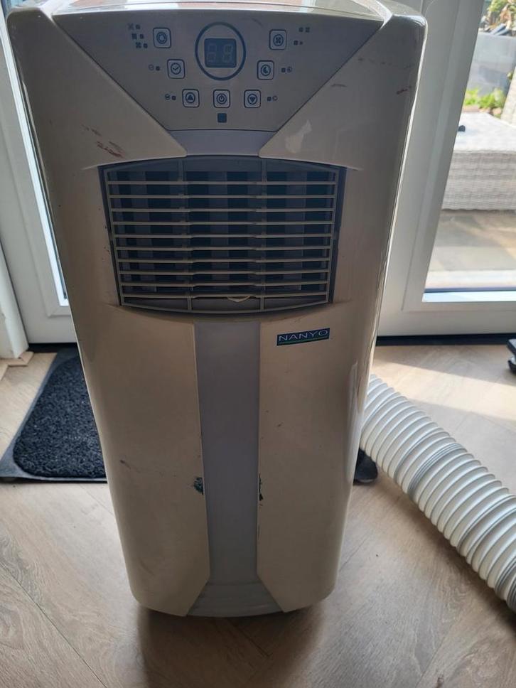 NANYO Mobiele Airco met Slang - Goede Staat, Witgoed en Apparatuur, Airco's, Ophalen