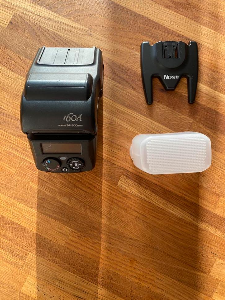 Flitser (sony) - Nissin i60A, Audio, Tv en Foto, Fotografie | Flitsers, Zo goed als nieuw, Overige merken, Kantelbaar, Ophalen of Verzenden