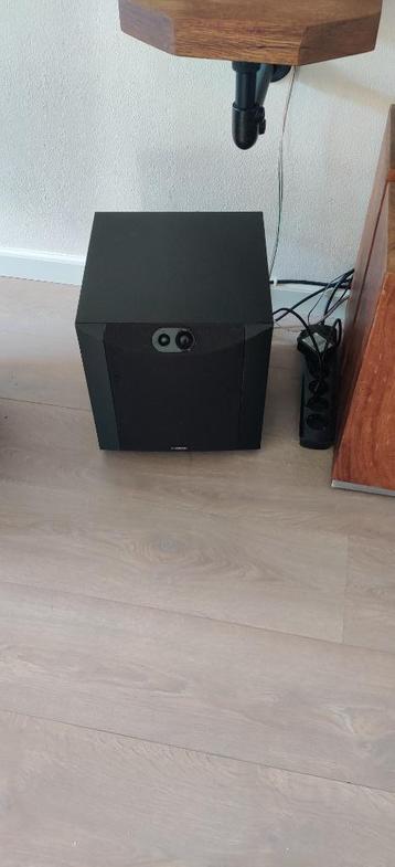 Yamaha NS-SW200B subwoofer beschikbaar voor biedingen