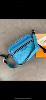 Louis Vuitton Messenger Bag, Nieuw, Blauw, Ophalen of Verzenden, Leer