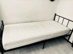 Bed + matras, Huis en Inrichting, Slaapkamer | Bedden, Ophalen, 90 cm, Eenpersoons, Zwart