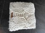 Bloom kussen deco vilt crème woonkussen, Huis en Inrichting, Woonaccessoires | Kussens, Ophalen of Verzenden, Gebruikt, Vierkant