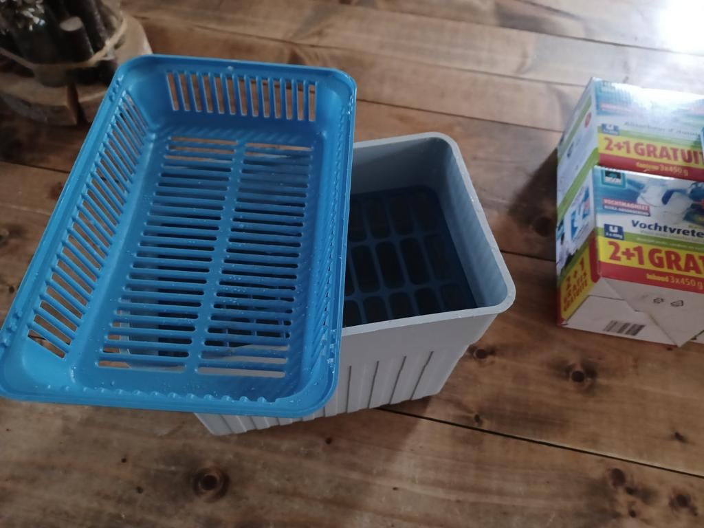 Vochtvreter Wenko Bak, Doe-het-zelf en Verbouw, Isolatie en Afdichting, Ophalen, Overige materialen, Minder dan 4 cm, 15 m² of meer