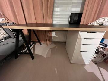 Ikea Linnmon tafelblad met Oddvald schraag - EXCL. alex kast beschikbaar voor biedingen