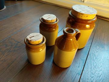 Vintage Aardewerk Potten met Kurk - Set van 4 beschikbaar voor biedingen