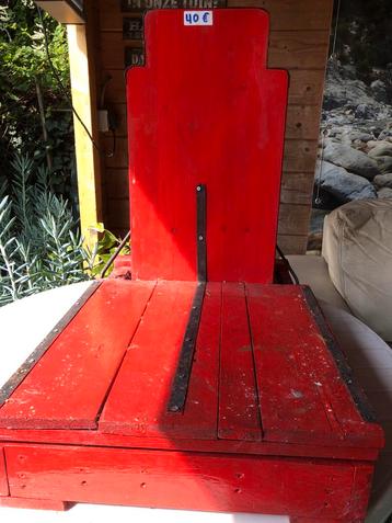 Antieke weegschaal- Decoratief Gereedschap Object beschikbaar voor biedingen