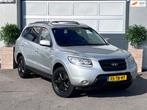 Hyundai Santa Fe 2.7i V6 Style / AIRCO / LEER / NAP / TREKHA, Auto's, Voorwielaandrijving, Santa Fe, Gebruikt, 2000 kg