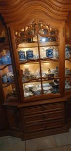 Antieke vitrinekast zonder servies, Ophalen