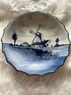 Delfts blauw wandbordje gekarteld., Ophalen of Verzenden