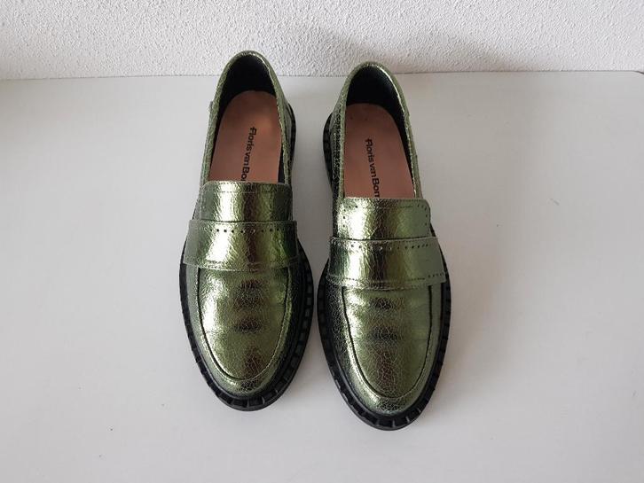 Floris van Bommel MAAT 38 metallic groene instappers loafers, Kleding | Dames, Schoenen, Zo goed als nieuw, Instappers, Groen