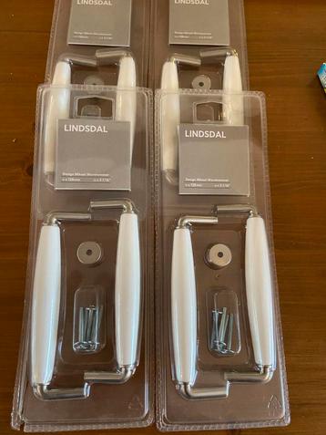 Lindsdal handgrepen- Nieuw in verpakking beschikbaar voor biedingen