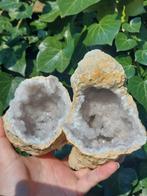 Mooie grillige kwarts / bergkristal geode Marokko, Ophalen of Verzenden, Mineraal