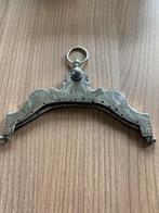 Antieke Hollandse zilveren papagaaibeugel, Verzenden, Zilver