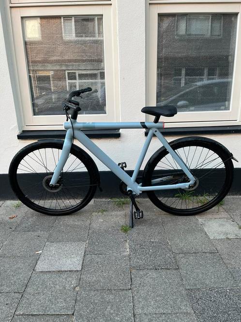 Vanmoof S3 lichtblauw, Fietsen en Brommers, Elektrische fietsen, Gebruikt, Vanmoof, 59 cm of meer, 50 km per accu of meer, Ophalen