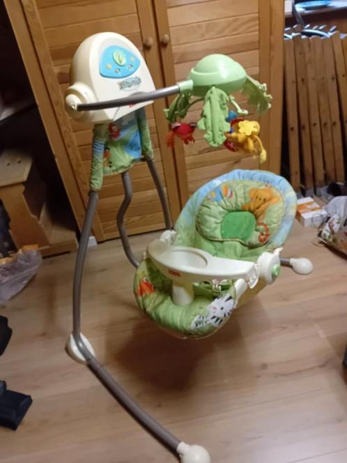 Fisher Price elektrisch Schommelstoel met muziek, Kinderen en Baby's, Wipstoeltjes, Gebruikt, Fisher-Price, Ophalen