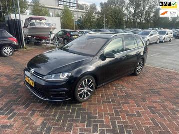 Volkswagen Golf Variant 1.6 TDI R-LINE! AIRCO! Leder! Zwart! beschikbaar voor biedingen