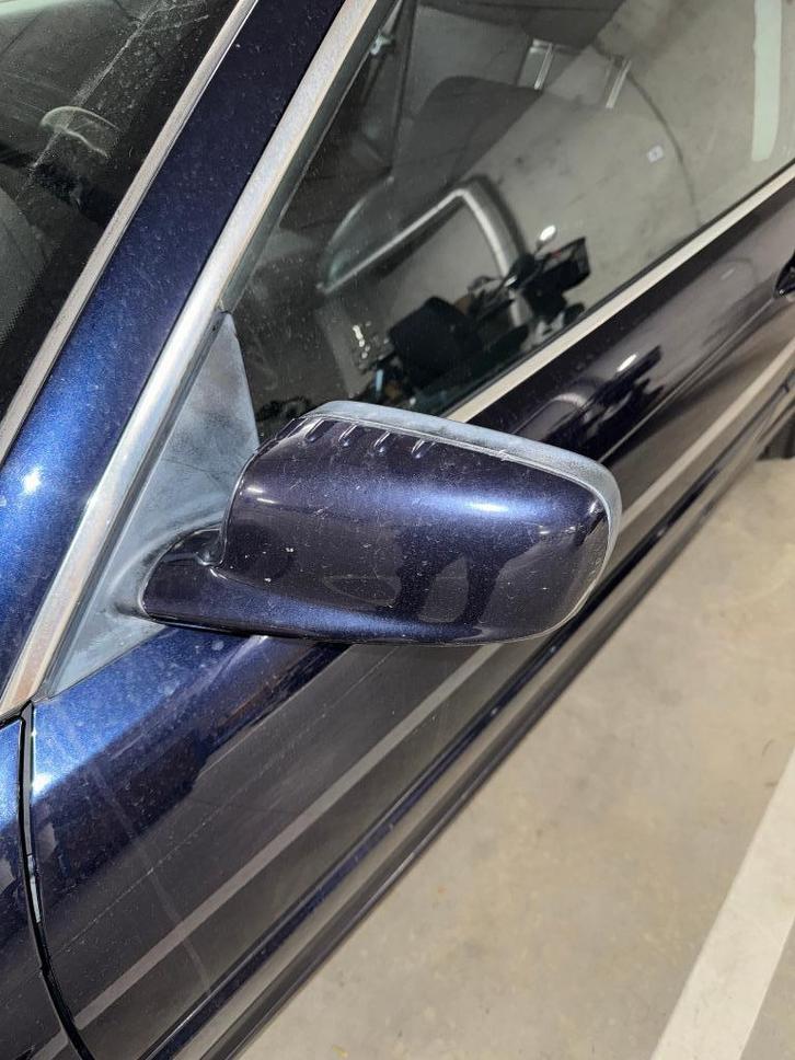 Gezocht: E46 coupe / cabrio spiegel Orientblau, Auto-onderdelen, Spiegels, BMW, Gebruikt, Verzenden