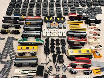 Lego trein verzameling treinen, rails, 9v, motor, spoor etc beschikbaar voor biedingen