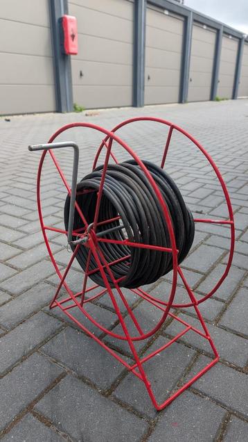 haspel met zware electrakabel 3 x2,5 mm kwadraat beschikbaar voor biedingen