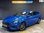 Ford Focus Wagon 1.0 EcoBoost ST Line|KEYLESS|TREKHAAK|CRUIS, Gebruikt, USB, 715 kg, Blauw