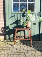 Deens vintage design bijzettafeltje trolley sidetable, Huis en Inrichting, Tafels | Sidetables, Ophalen, Gebruikt, Eikenhout, 25 tot 50 cm