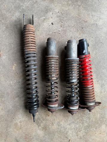 Vespa lx s sprint primavera schokbreker beschikbaar voor biedingen