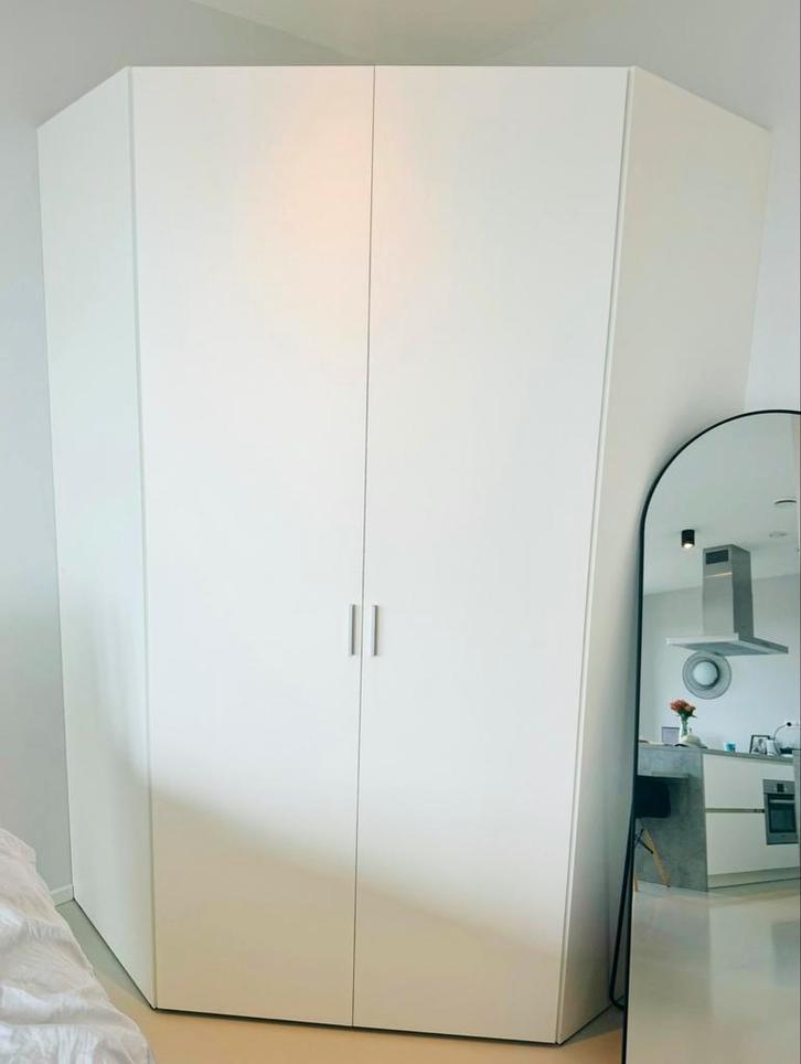 Witte hoekkast - gratis afhalen!, Huis en Inrichting, Kasten | Kledingkasten, Gebruikt, 150 tot 200 cm, 50 tot 100 cm, 25 tot 50 cm