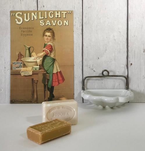 Antieke Franse Sint-Jakobsschelp muur zeephouder keramiek, Huis en Inrichting, Badkamer | Badtextiel en Accessoires, Gebruikt