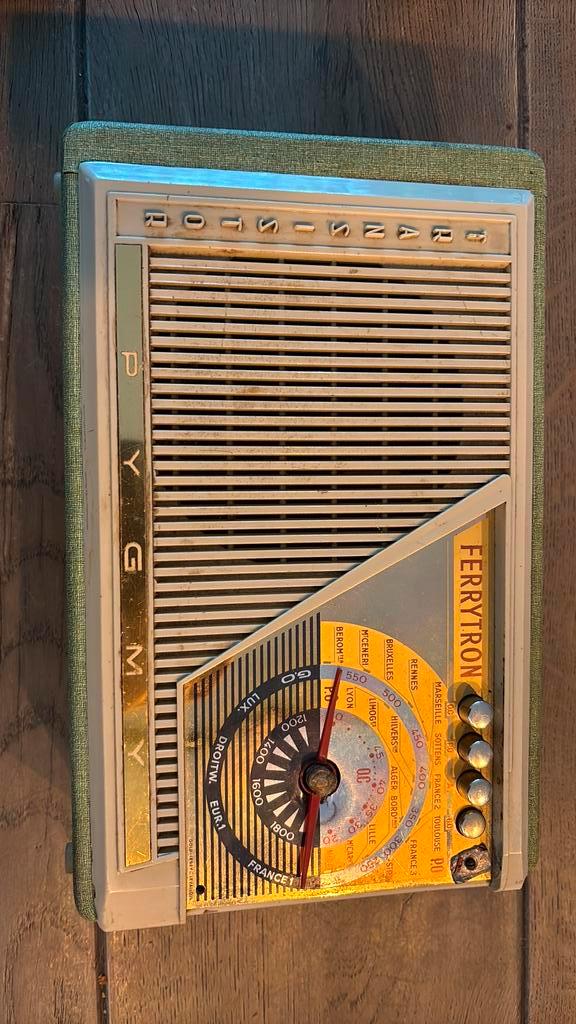 Pygmy Ferrytron transistorradio, Verzamelen, Retro, Huis en Inrichting, Ophalen