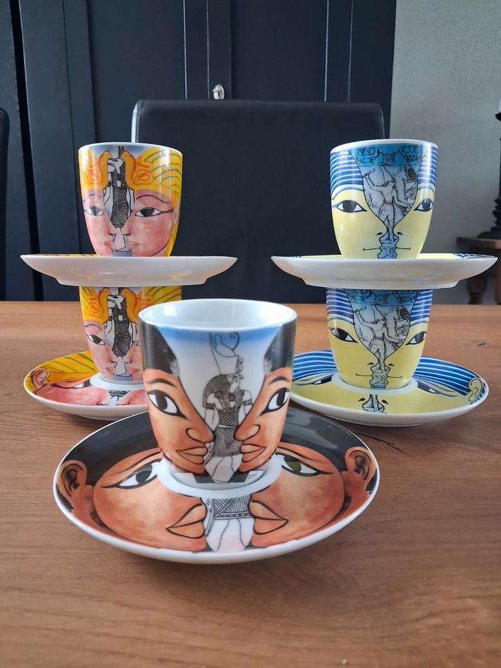 YONG ART - 7 kop en schotels - 5 cappuccino en 2 espresso, Verzamelen, Porselein, Kristal en Bestek, Zo goed als nieuw, Kop en/of schotel