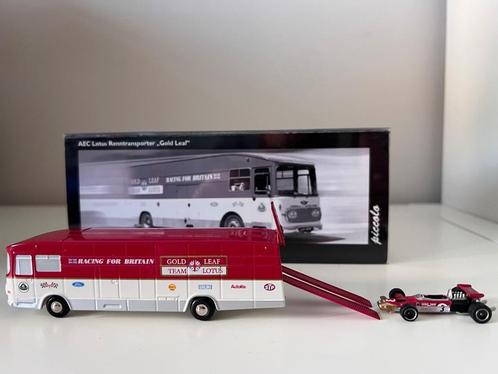 AEC LOTUS RENNTRANSPORTER ,,GOLD LEAF", Hobby en Vrije tijd, Modelauto's | Overige schalen, Ophalen of Verzenden