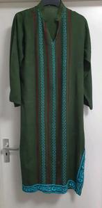 Maat L groen geborduurde Indiase jurk kameez kurta tuniek, Kleding | Dames, Jurken, Maat 42/44 (L), Ophalen of Verzenden, Gedragen